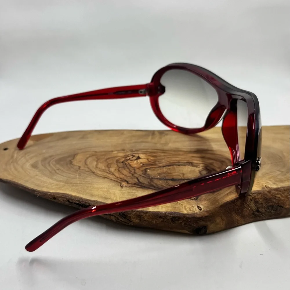 Authentic Chanel Y2K sunglasses - Picture 5 of 13